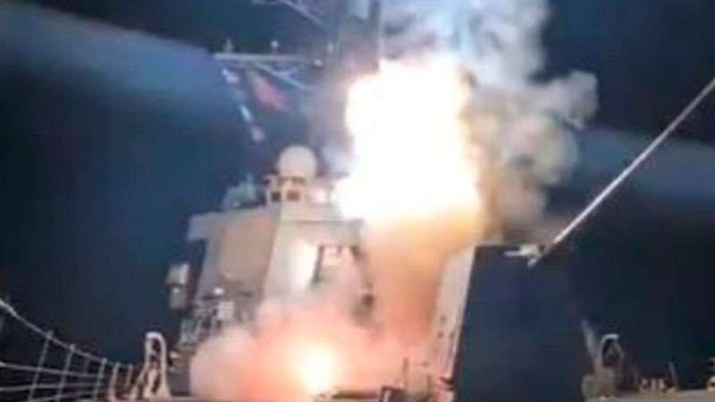 EEUU despliega fuerza aérea en Nigeria: los ataques contra posiciones del ISIS revelan un cambio de estrategia militar en África Occidental.