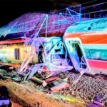 "Tragedia en las vías españolas: un catastrófico accidente ferroviario deja más de 30 víctimas y llama a un dolor nacional"