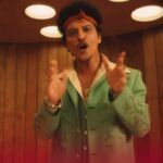 Bruno Mars regresa con fuerza: "La nueva era del romanticismo" - Su esperado comeback con 'I Just Might', primer single de su nuevo álbum The Romantic