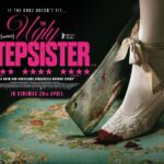 La Sombra Oculta del Espejo: Un Reflejo de la Lucha por la Perfección Femenina Que Desafía los Límites de lo Acceptable