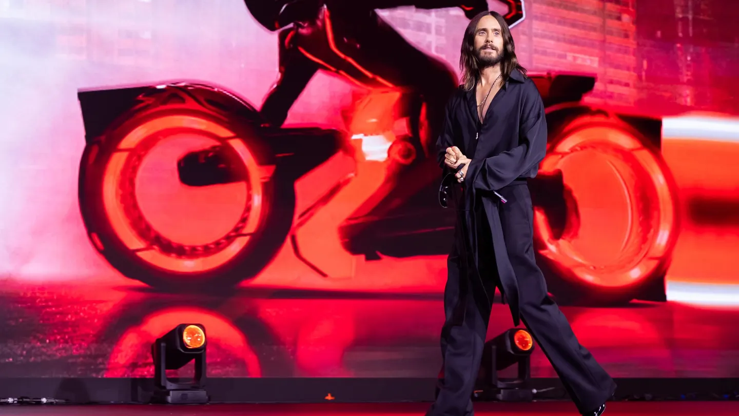 "Tron: Ares" suma solo $33.5 millones en su primer fin de semana malo en el mercado.